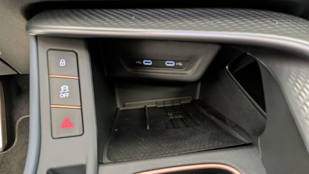 CUPRA Terramar 1.5 eTSI Hybrid 150 ch DSG7 V - ref: 1-335102 - Photo 19