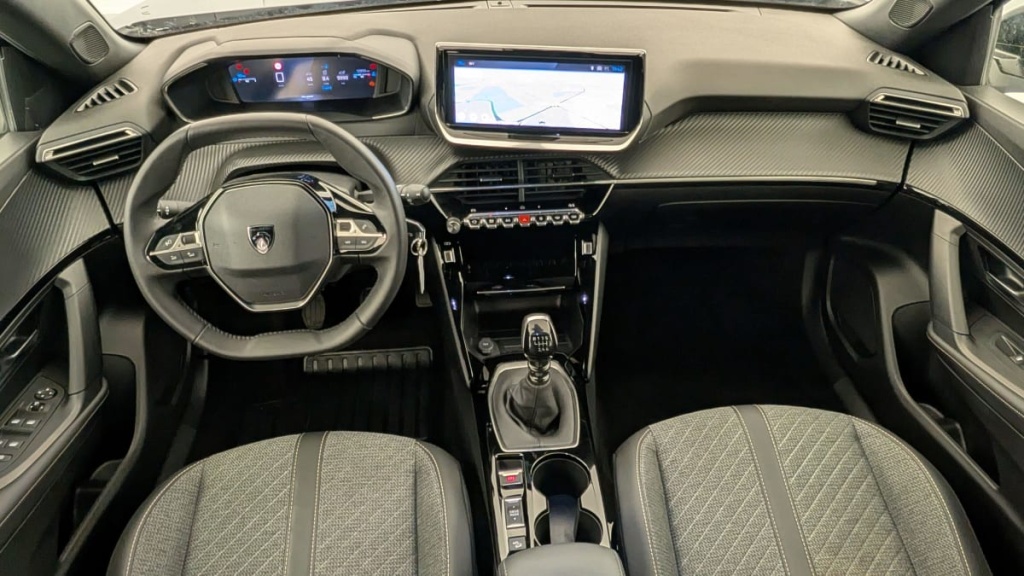 PEUGEOT 2008 PureTech 100 S S BVM6 Allure - ref: 1-335930 - Photo 10