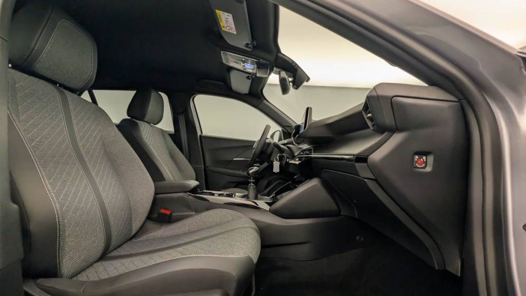 PEUGEOT 2008 PureTech 100 S S BVM6 Allure - ref: 1-335930 - Photo 7