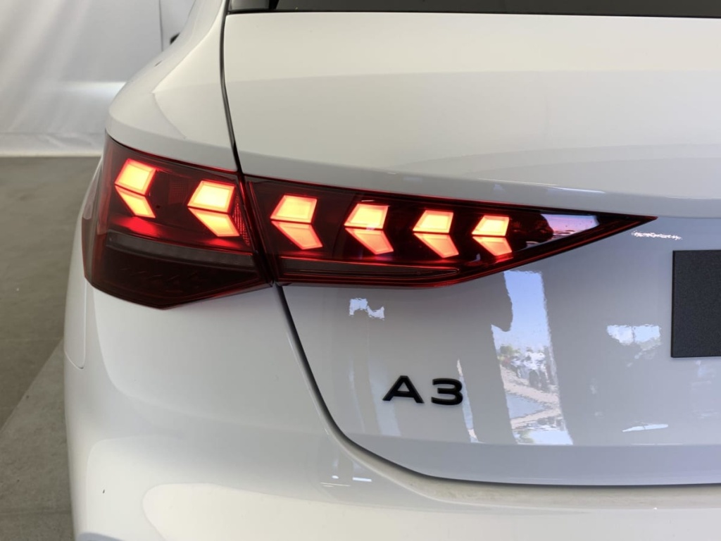 AUDI A3 SPORTBACK NOUVELLE 45 TFSI E HYBRIDE RECHARGEABLE 272 S TRONIC 6 S LINE - ref: 1-336125 - Photo 17