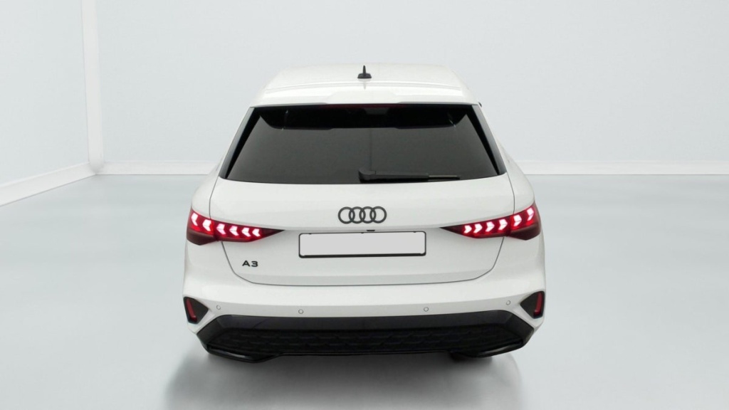 AUDI A3 SPORTBACK NOUVELLE 45 TFSI E HYBRIDE RECHARGEABLE 272 S TRONIC 6 S LINE - ref: 1-336125 - Photo 6