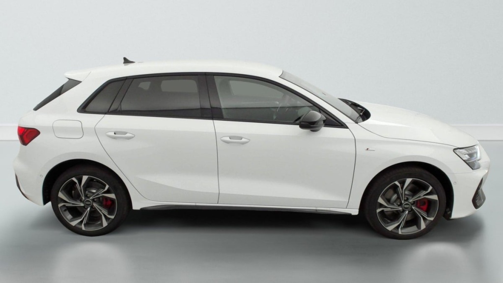 AUDI A3 SPORTBACK NOUVELLE 45 TFSI E HYBRIDE RECHARGEABLE 272 S TRONIC 6 S LINE - ref: 1-336125 - Photo 8