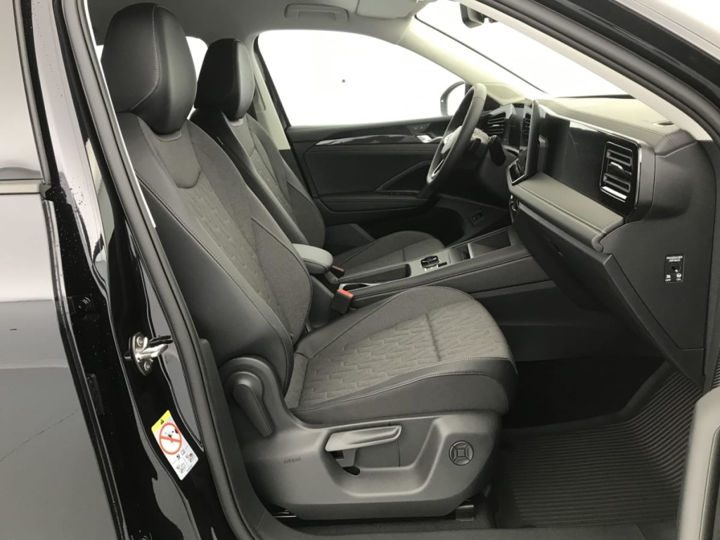 VOLKSWAGEN TIGUAN NOUVEAU 1.5 eTSI 150CV DSG7 LIFE PLUS - ref: 1-337090 - Photo 7