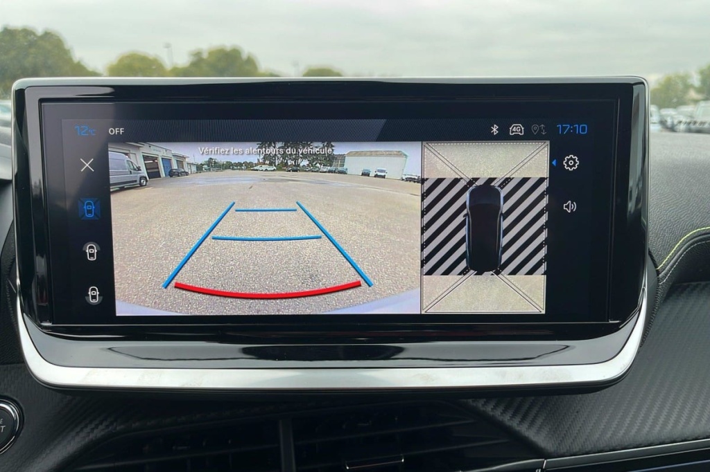 PEUGEOT 2008 Hybrid 145 e-DCS6 GT - ref: 1-337327 - Photo 16