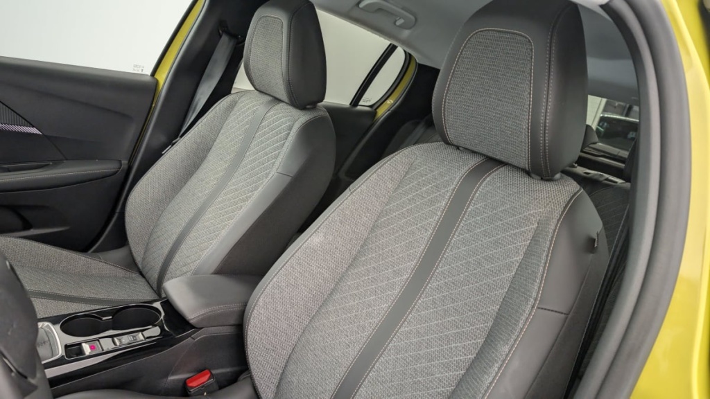 PEUGEOT 208 PureTech 100 S S BVM6 Allure - ref: 1-337381 - Photo 16