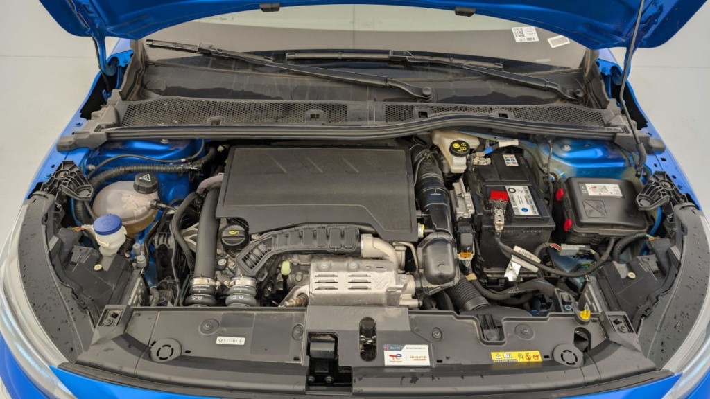 PEUGEOT 208 PureTech 100 S S BVM6 GT - ref: 1-337523 - Photo 19