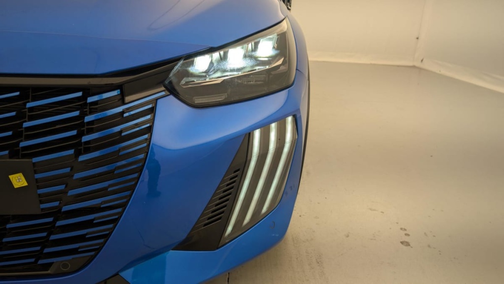 PEUGEOT 208 PureTech 100 S S BVM6 GT - ref: 1-337526 - Photo 20