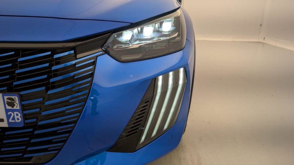 PEUGEOT 208 PureTech 100 S S BVM6 GT - ref: 1-337534 - Photo 20