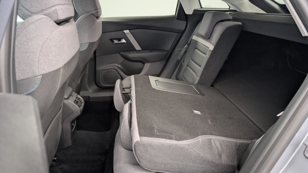 CITROEN C4 PureTech 130 EAT8 Max - ref: 1-337761 - Photo 10