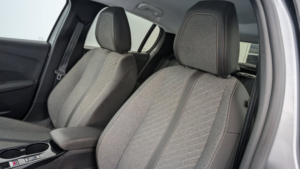 PEUGEOT 208 PureTech 100 S S BVM6 Allure - ref: 1-337930 - Photo 14