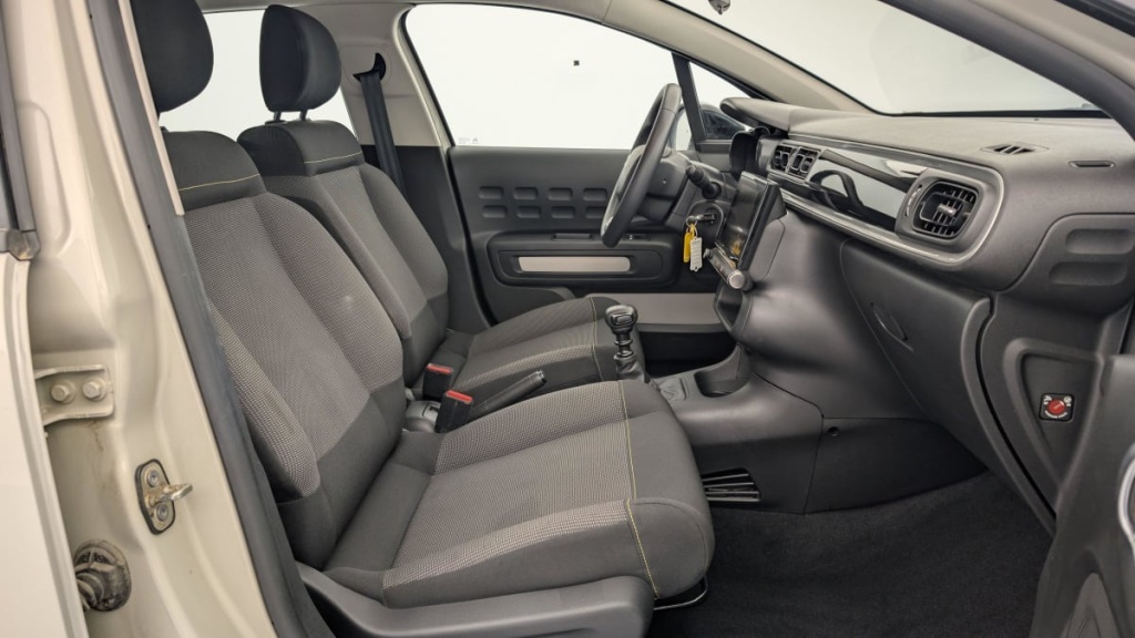 CITROEN C3 PureTech 110 BVM6 Plus - ref: 1-338130 - Photo 9