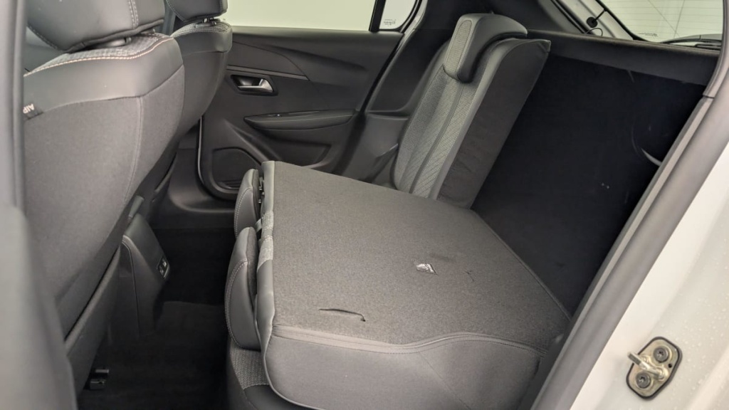 PEUGEOT 208 PureTech 100 S S BVM6 Allure - ref: 1-338264 - Photo 12