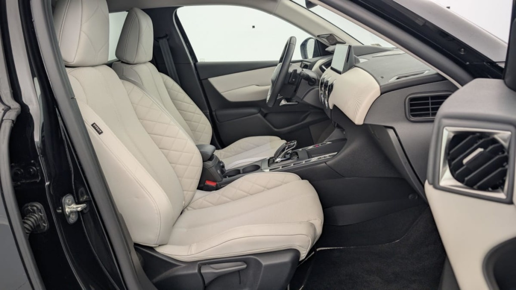 DS DS3 PureTech 130 EAT8 Esprit de Voyage - ref: 1-338681 - Photo 9