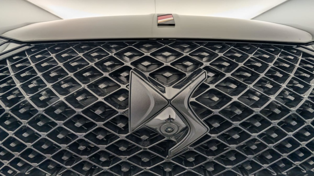 DS DS3 PureTech 130 EAT8 Performance Line - ref: 1-338868 - Photo 16