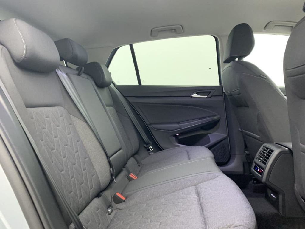 VOLKSWAGEN Golf 1.5 ETSI EVO2 150 DSG7 LIFE PLUS - ref: 1-339399 - Photo 10