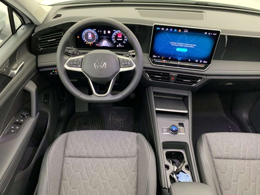 VOLKSWAGEN TIGUAN NOUVEAU 1.5 eTSI 150CV DSG7 LIFE PLUS - ref: 1-339575 - Photo 11