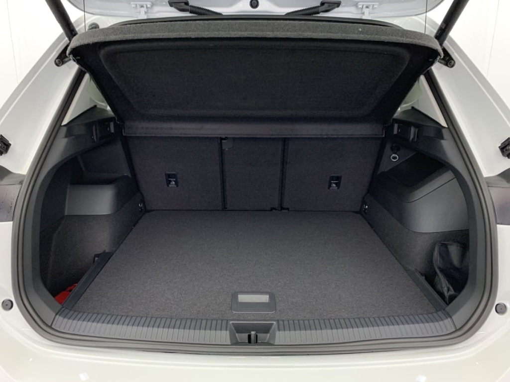 VOLKSWAGEN TIGUAN NOUVEAU 1.5 eTSI 150CV DSG7 LIFE PLUS - ref: 1-339575 - Photo 9