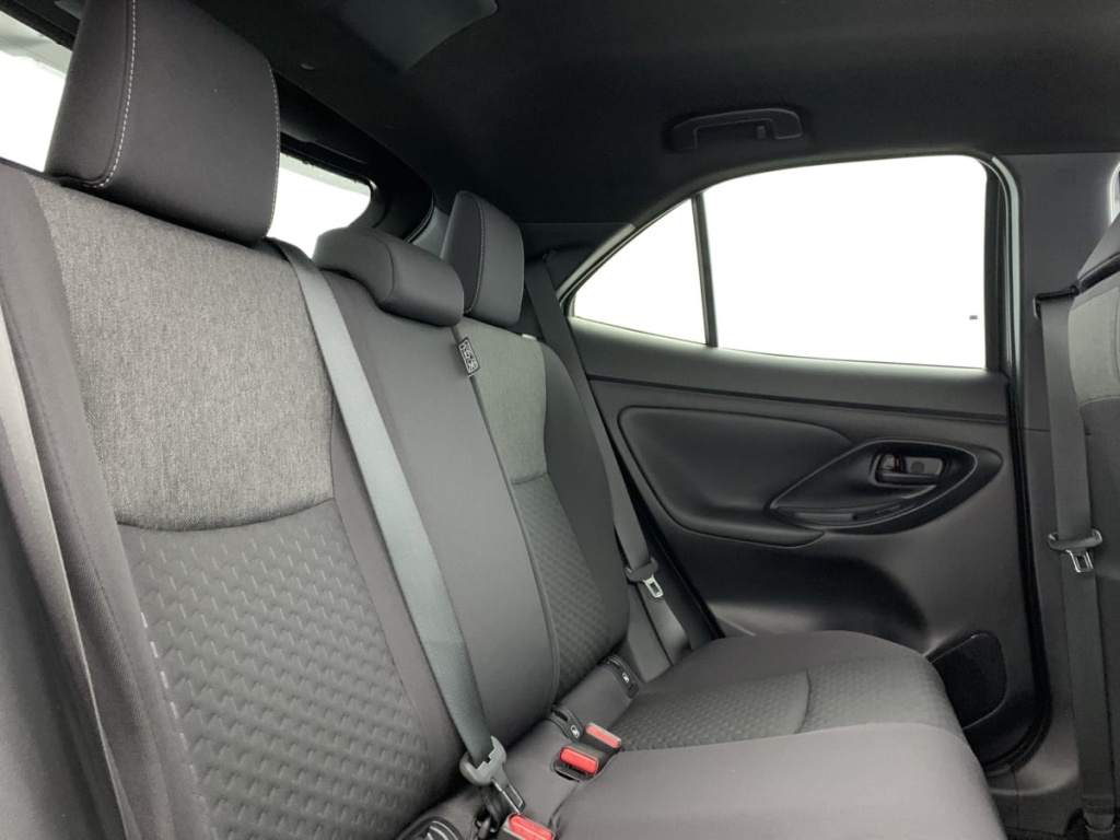 TOYOTA Yaris Cross Hybride 130h 2WD Design - ref: 1-339834 - Photo 10