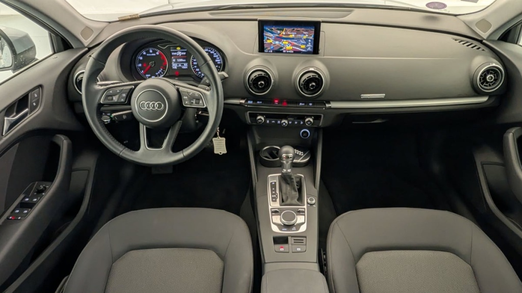 AUDI A3 Sportback Business 35 TFSI COD 150 S TRONIC 7 BUSINESS LINE - ref: 1-340146 - Photo 12