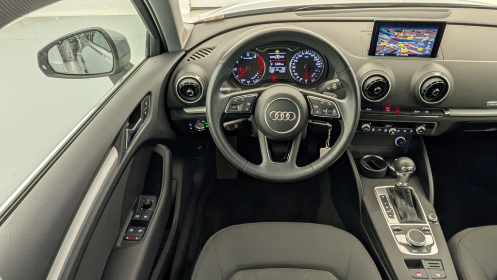 AUDI A3 Sportback Business 35 TFSI COD 150 S TRONIC 7 BUSINESS LINE - ref: 1-340146 - Photo 13