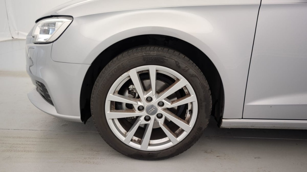 AUDI A3 Sportback Business 35 TFSI COD 150 S TRONIC 7 BUSINESS LINE - ref: 1-340146 - Photo 14