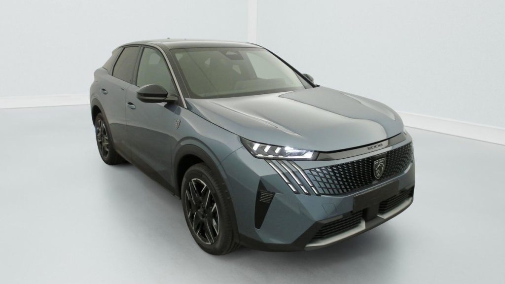 PEUGEOT 3008 Hybrid 145 e-DCS6 GT - ref: 1-340561 - Photo 1