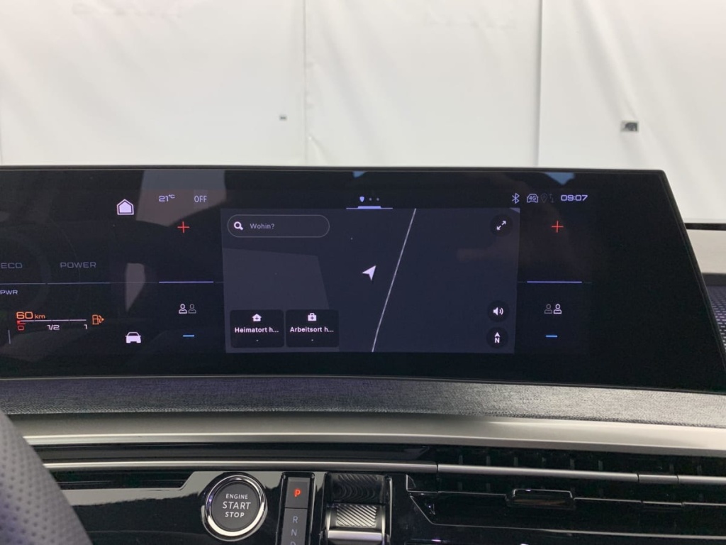 PEUGEOT 3008 Hybrid 145 e-DCS6 GT - ref: 1-340572 - Photo 17