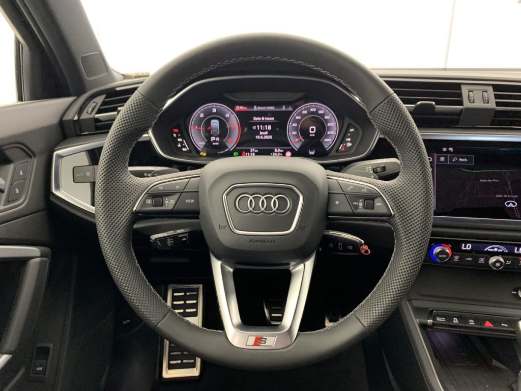 AUDI Q3 SPORTBACK 35 TDI 150 ch S tronic 7 S line - ref: 1-341639 - Photo 15