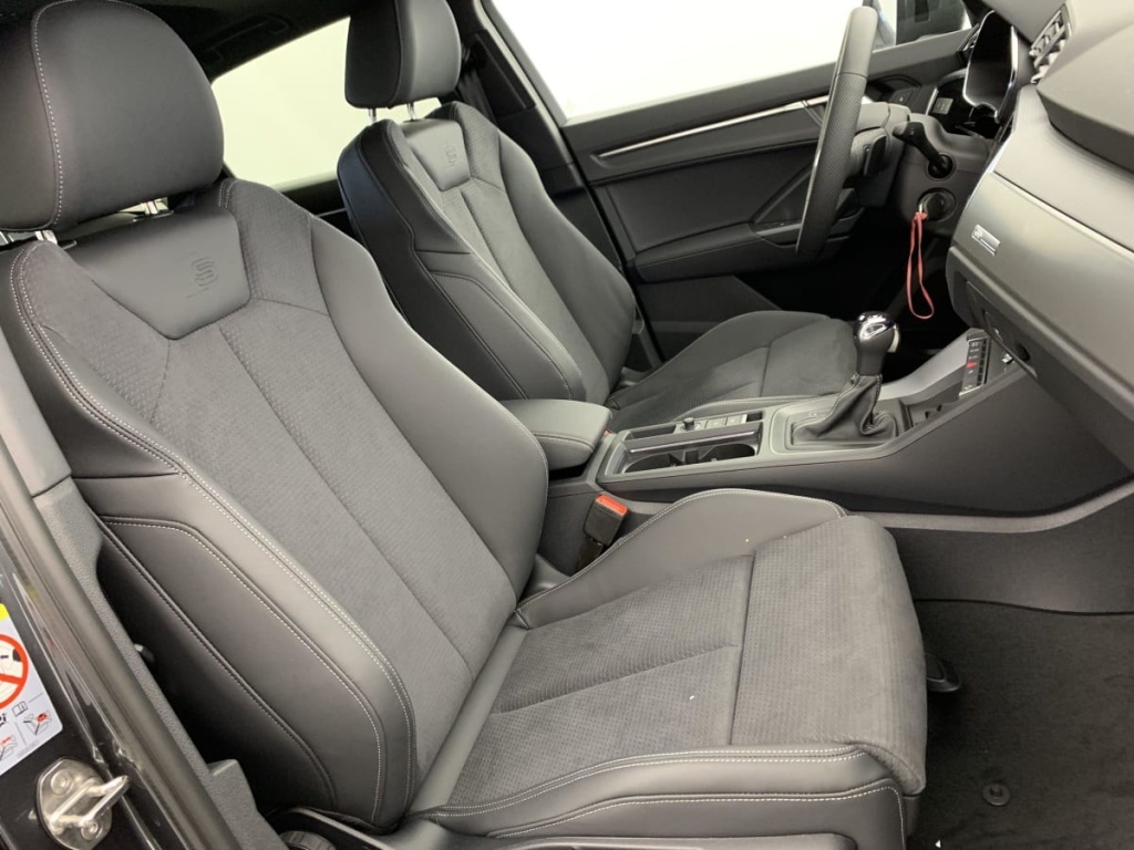 AUDI Q3 SPORTBACK 35 TDI 150 ch S tronic 7 S line - ref: 1-341639 - Photo 9