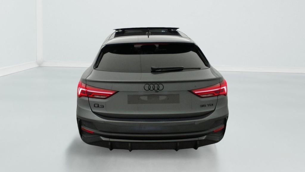 AUDI Q3 Sportback 35 TDI 150 ch S tronic 7 S line - ref: 1-341643 - Photo 6