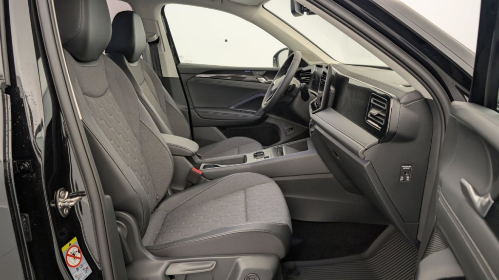 VOLKSWAGEN TIGUAN NOUVEAU 1.5 eTSI 150CV DSG7 LIFE PLUS - ref: 1-342258 - Photo 9