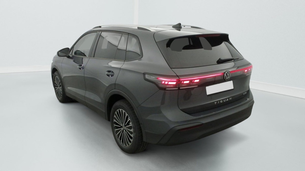 VOLKSWAGEN Tiguan 1.5 eTSI 150CV DSG7 LIFE PLUS - ref: 1-342279 - Photo 5