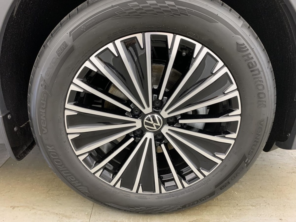 VOLKSWAGEN TIGUAN NOUVEAU 1.5 eTSI 150CV DSG7 LIFE PLUS - ref: 1-342284 - Photo 14