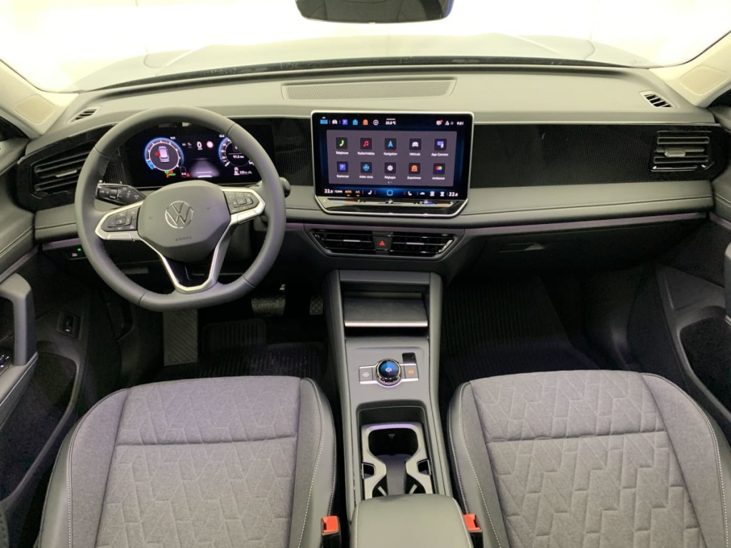 VOLKSWAGEN TIGUAN NOUVEAU 1.5 eTSI 150CV DSG7 LIFE PLUS - ref: 1-342310 - Photo 13
