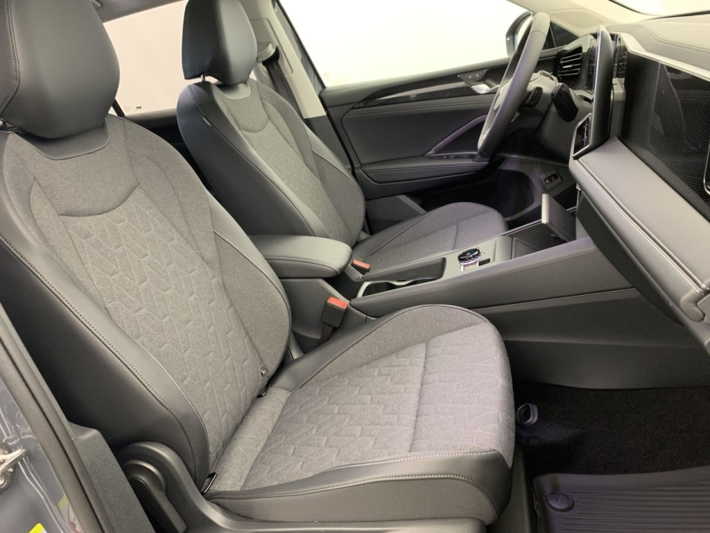 VOLKSWAGEN TIGUAN NOUVEAU 1.5 eTSI 150CV DSG7 LIFE PLUS - ref: 1-342310 - Photo 9