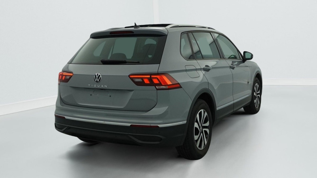 VOLKSWAGEN TIGUAN 1.5 TSI 130ch BVM6 Active - ref: 1-342648 - Photo 7