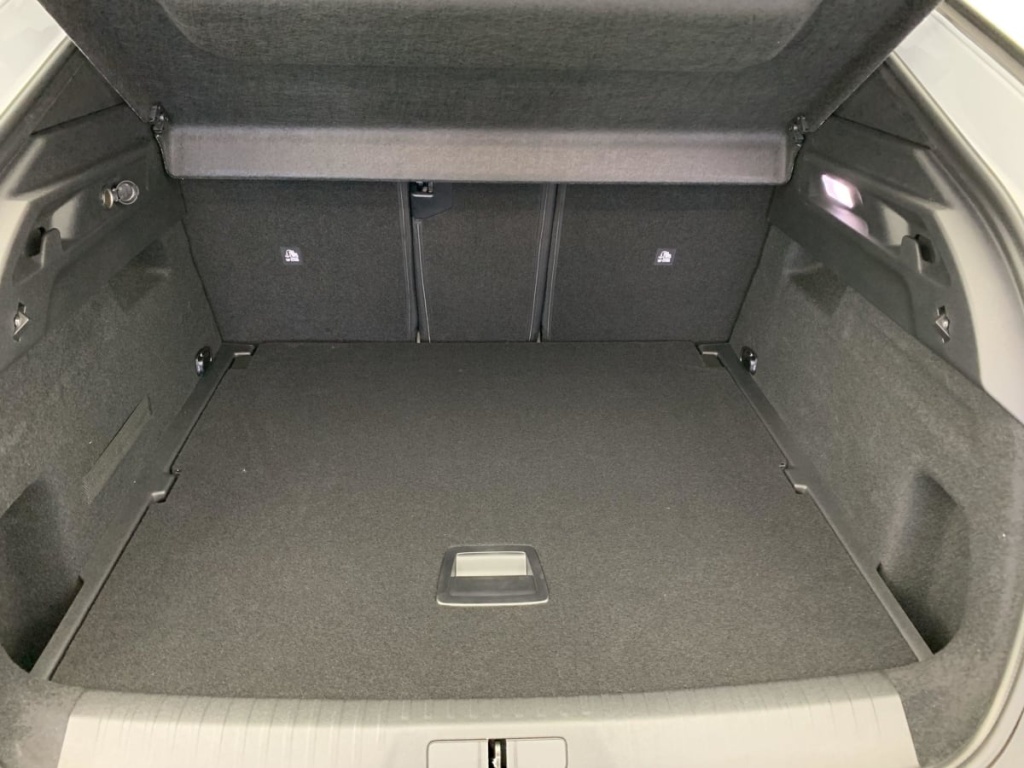 PEUGEOT 3008 Hybrid 145 e-DCS6 Allure - ref: 1-342797 - Photo 11