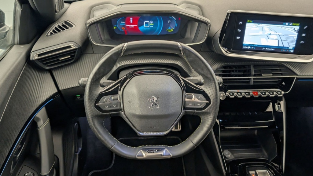 PEUGEOT 2008 ELECTRIQUE 136 ch GT - ref: 1-343113 - Photo 14