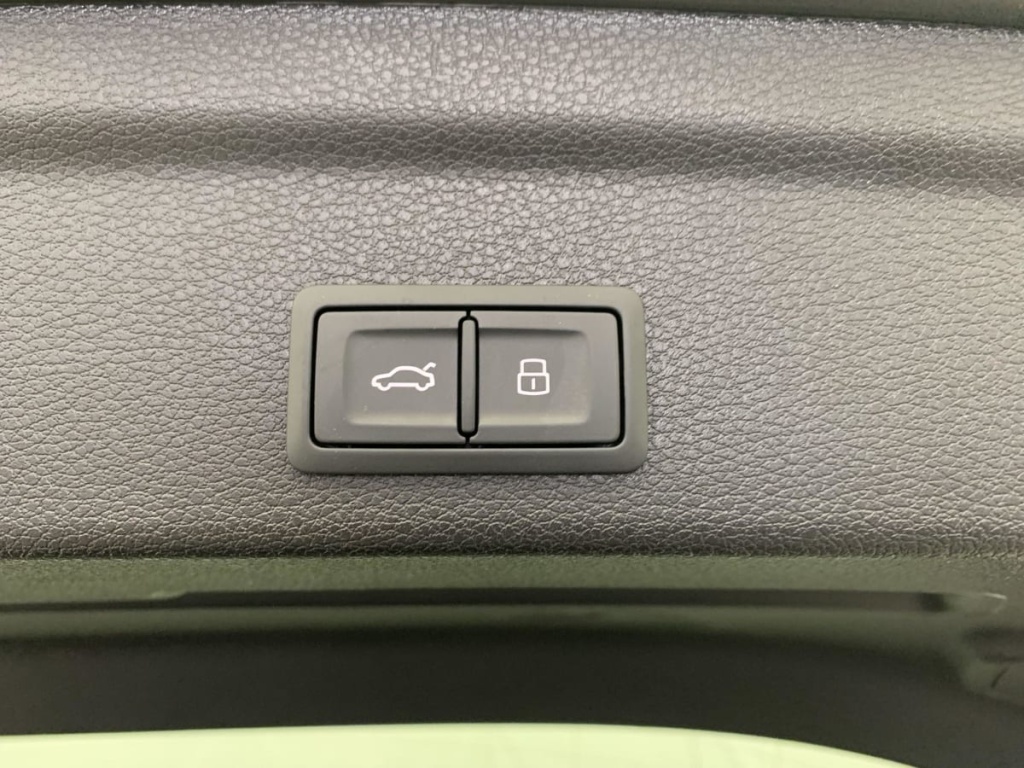 AUDI Q3 Sportback 35 TDI 150 ch S tronic 7 S line - ref: 1-343455 - Photo 12