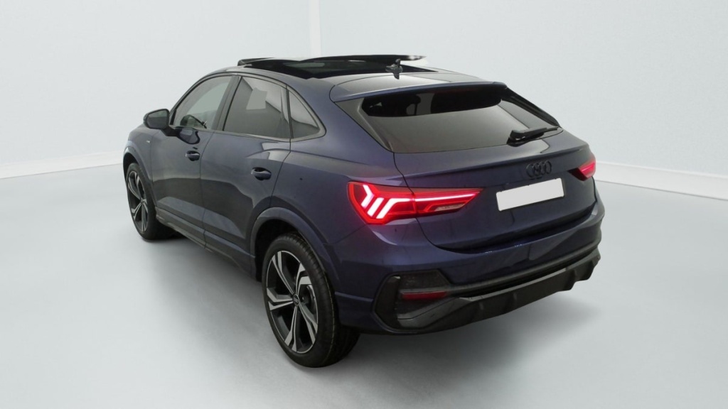 AUDI Q3 Sportback 35 TDI 150 ch S tronic 7 S line - ref: 1-343459 - Photo 5