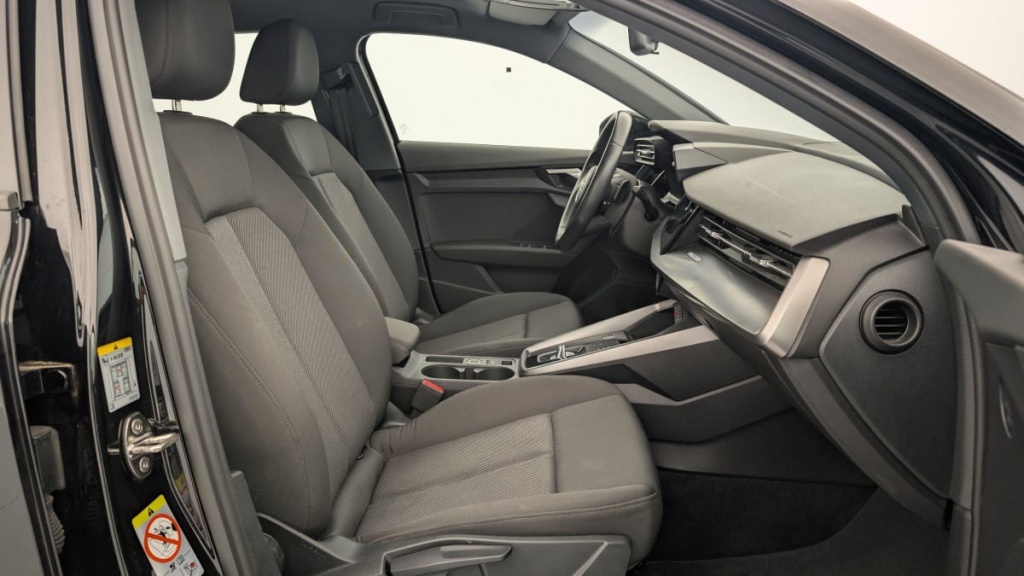 AUDI A3 SPORTBACK 30 TFSI MILD HYBRID 110 S TRONIC 7 - ref: 1-345045 - Photo 9