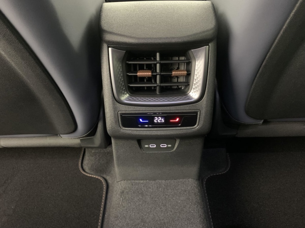 CUPRA Terramar 1.5 eTSI Hybrid 150 ch DSG7 V - ref: 1-345217 - Photo 19