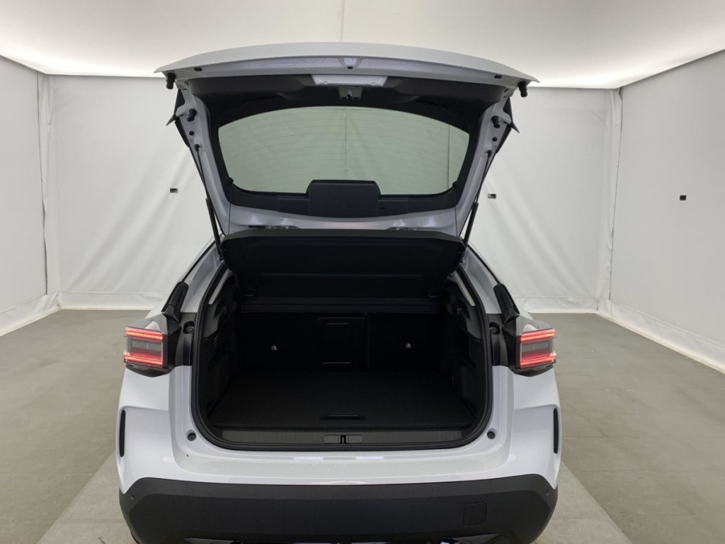 CITROEN C4 Hybride 145 e-DCS6 Max - ref: 1-345281 - Photo 11