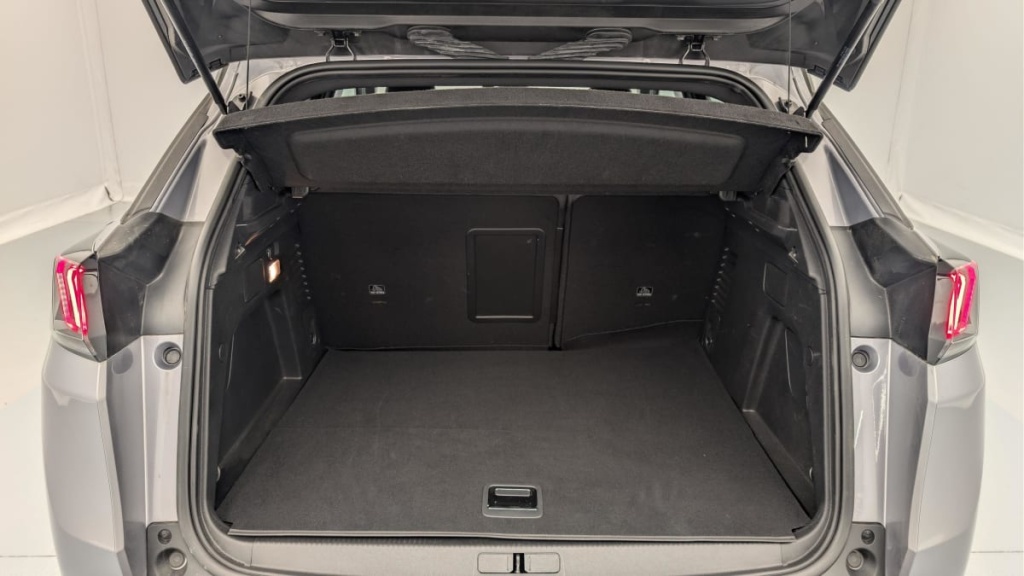 PEUGEOT 3008 Hybrid 180 e-EAT8 Allure Pack - ref: 1-346300 - Photo 11