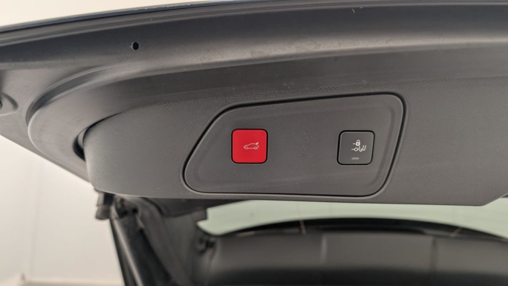 PEUGEOT 3008 Hybrid 136 e-DCS6 Allure Pack - ref: 1-346662 - Photo 20