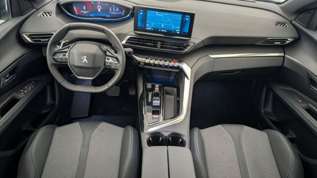 PEUGEOT 3008 Hybrid 136 e-DCS6 Allure Pack - ref: 1-346672 - Photo 13