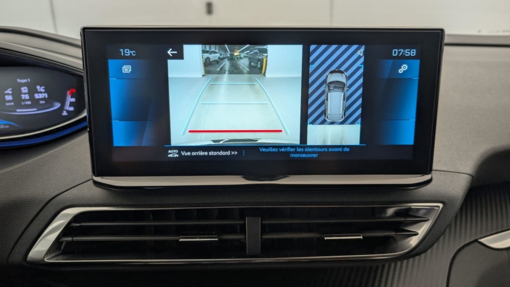 PEUGEOT 3008 Hybrid 136 e-DCS6 Allure Pack - ref: 1-346672 - Photo 18