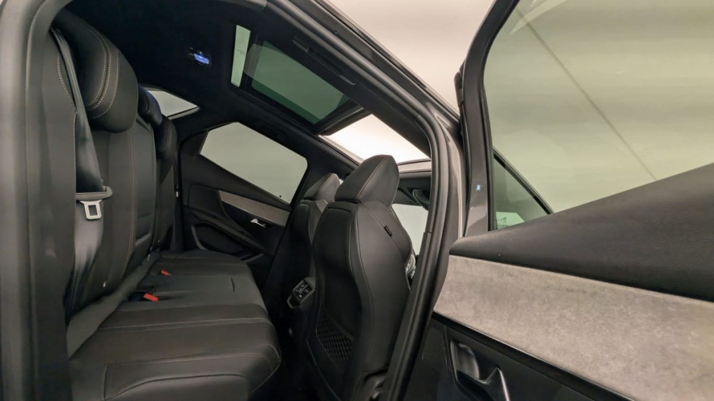PEUGEOT 3008 Hybrid4 300 e-EAT8 GT - ref: 1-346828 - Photo 10