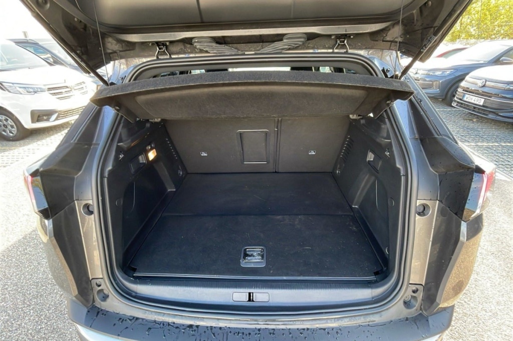 PEUGEOT 3008 Hybrid 225 e-EAT8 Allure Pack - ref: 1-347040 - Photo 13