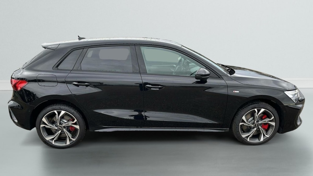 AUDI A3 Sportback 45 TFSI E HYBRIDE RECHARGEABLE 272 S TRONIC 6 S LINE - ref: 1-347341 - Photo 8